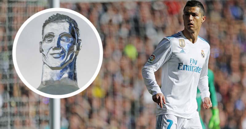 cristiano ronaldo cr7 ice sculpture