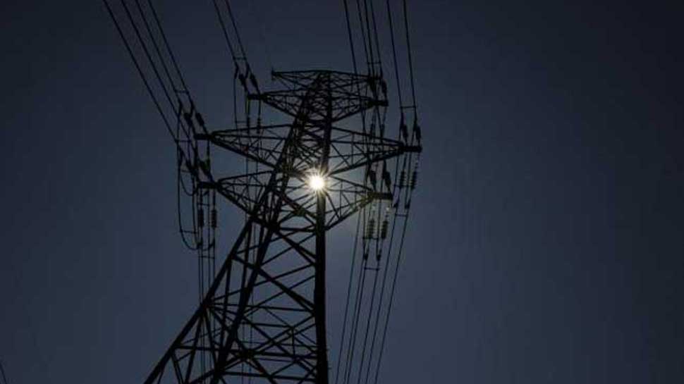 Soon Delhiites Will Be Compensated For Unscheduled Power Cuts