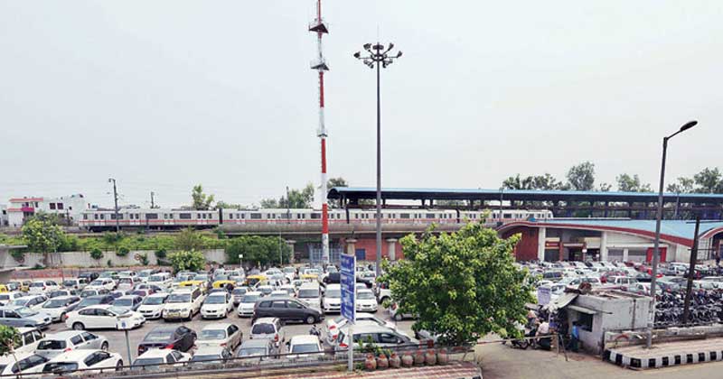 delhi metro parking