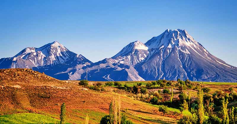 highest mountain in the world