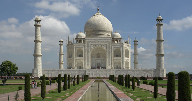 Taj mahal revenue