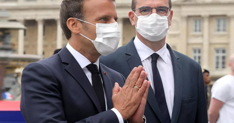 Mask Complusory in France