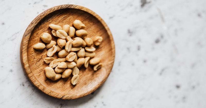 Peanuts On A Plate | 10 Health Benefits Of Peanuts