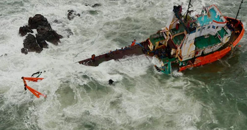 Half Submerged Barge | Cyclone Tauktae Navy Rescues People From Barge