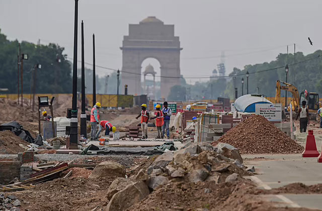 Construction Work Going Ahead At Rajpath for Central Vista Project | Iconic Delhi Buildings to be Destroyed for Central Vista