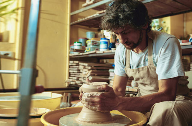 A Potter Making a Clay Pot | Mastery the Skill Within