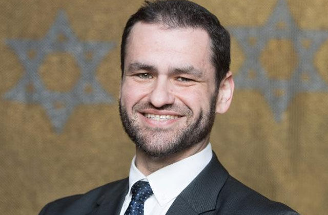 Rabbi joining the German army