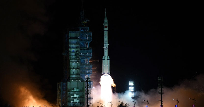 Hypersonic Nuclear Missile