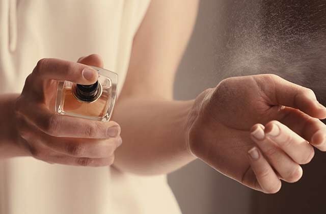 best perfumes for women under Rs 2000