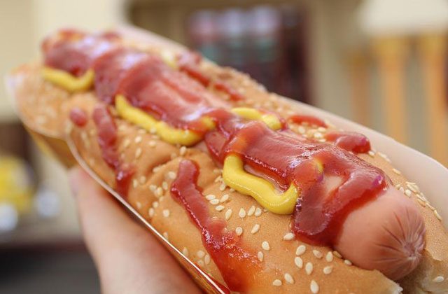 How To Make A Hot Dog