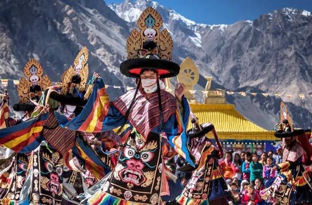 losar festival