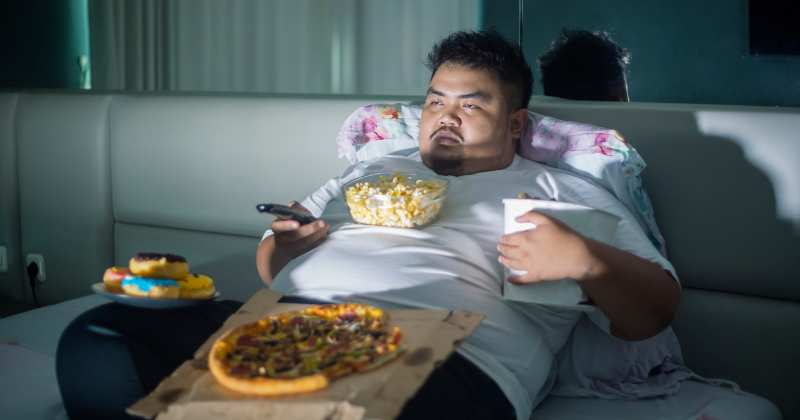 Is Eating Bad Before Sleep