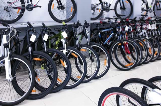 Love Enrouting On Two Wheels : Catch On The Best Bicycles For Men 