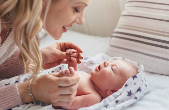Common Mistakes Parents Make with Newborns
