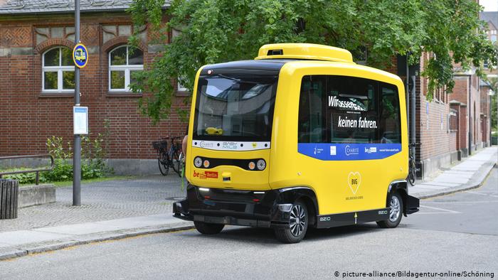 A peak into the future: driverless buses in Berlin tested successfully!